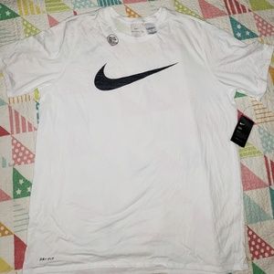 Nike t shirt